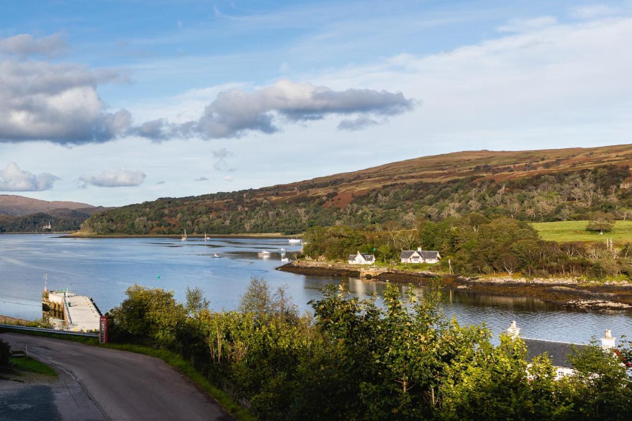 Highland Basecamp Hostel Lochaline Exterior foto